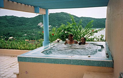 Enlarged photo of jacuzzi